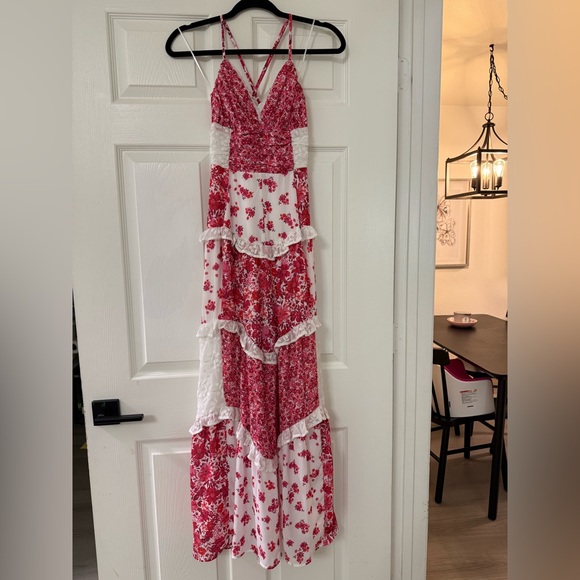 Altar'd State Dresses & Skirts - Altar'd State Red and White Floral Dress